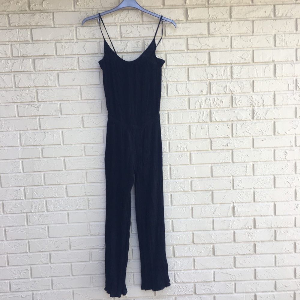 ELAN BLACK SMALL JUMPSUIT POCKETS AT HIPS